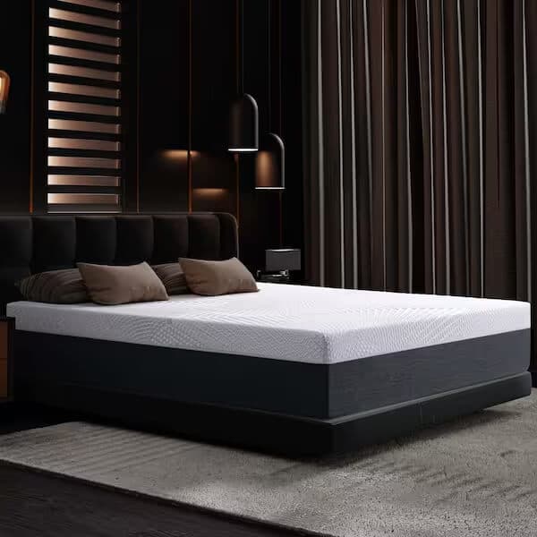 Premium Comfort mattress with pocket coil support and natural latex comfort layer